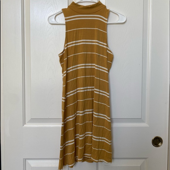 cutest mustard colored turtle neck dress! - Picture 1 of 1